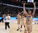 El UCAM Murcia dobla su ventaja y pone contra las cuerdas al Unicaja