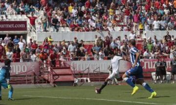 Vitolo marca el 4-1.