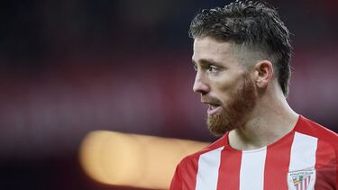 Iker Muniain of Athletic during the Copa del Rey match between Athletic Club and FC Barcelona at San Mames Stadium on January 20, 2022 in Bilbao, Spain. (Photo by Jose Breton/Pics Action/NurPhoto via Getty Images)