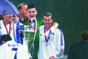 Los dos protagonistas del encuentro celebrando la consecución de la novena Champions del Madrid.