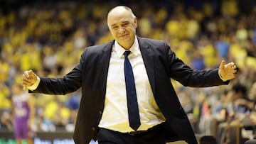 Pablo Laso, entrenador del Real Madrid, durante el partido contra el Maccabi Tel Aviv.