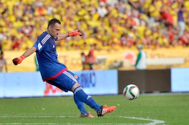 Pumas seduce a Keylor Navas