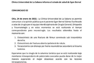 Egan Bernal, en cirugía de columna torácica tras accidente