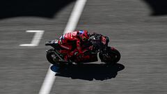 Augusto Fernández, con la GasGas en el 'shakedown' de Sepang.