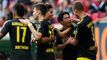 Dortmund sigue sin fallar y se afianza en el liderato