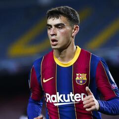 Pedri: "Escucho y aprendo de Messi"