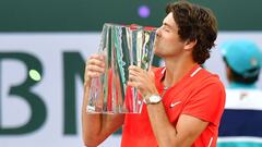 Taylor Fritz has broken Rafael Nadal&rsquo;s 20-victory streak and becomes the first American to win the Indian Wells title since Andre Agassi in 2001.