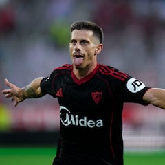 Sevilia passa para Gallowa e Girono