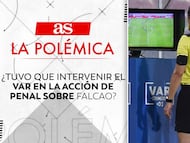 ¡Se revela la otra cara de la moneda! Tras el empate en el Clásico Capitalino, el debate no es solo si hubo penal de Daniel Torres sobre Radamel Falcao, sino qué fue lo que realmente se dijeron el árbitro y el “Tigre” en el campo.