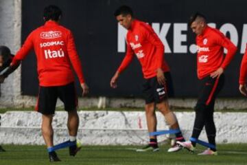 Arturo Salah visitó a la Roja en Pinto Durán