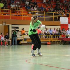 El Atlético pega primero en la Supercopa con hat-trick de Ari