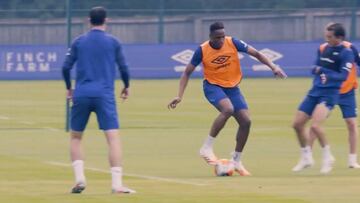 Yerry Mina regresa a entrenamientos