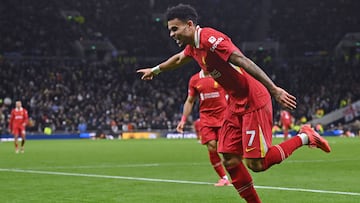 Gary Neville ve en Luis Díaz el reflejo de Firmino