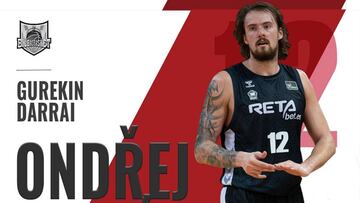 Cartel anunciador de la renovación