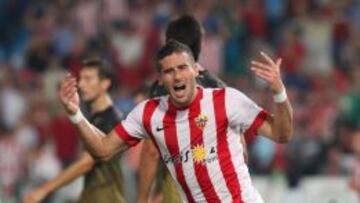 Hemed celebra el gol del empate definitivo.