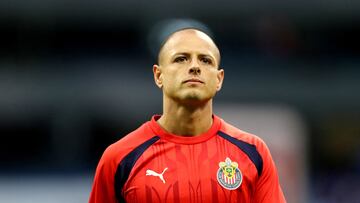 FILE PHOTO: Soccer Football - Mexico - Liga MX - Cruz Azul v Guadalajara - Estadio Ciudad de los Deportes, Mexico City, Mexico - March 2, 2024 Guadalajara's Chicharito during the warm up before the match REUTERS/Raquel Cunha/File Photo