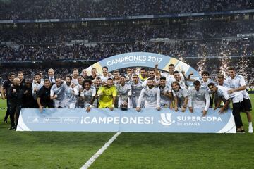 El 16 de agosto de 2017 ganó su séptimo título al frente del banquillo del Madrid, fue la Supercopa de España ante el Barcelona.