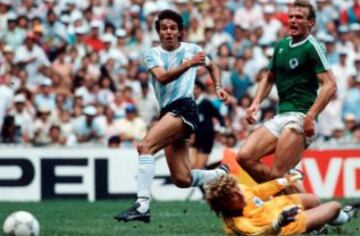 9 de octubre de 1962: Nace el ex volante argentino Jorge Burruchaga. Campeón del Mundo en México 1986.