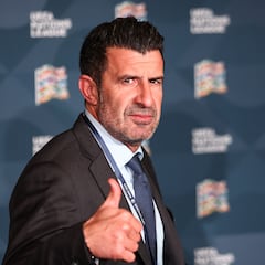 Vía abierta para Figo en Portugal