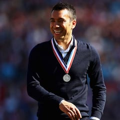 Van Bronckhorst ficha por el City: planifican el adiós de Pep