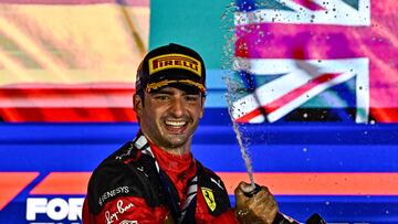 Carlos Sainz (Ferrari SF23). Marina Bay, Singapur. F1 2023.