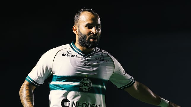 Jesé cae en el olvido