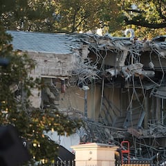 “Nothing will be torn down” Karoline Leavitt said in July: Demolition of the White House East Wing now underway