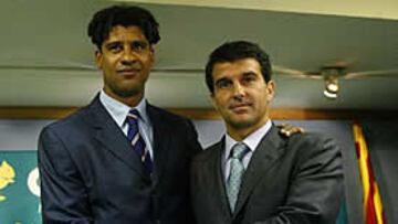 Rijkaard dice que desearía a Maldini, Rui Costa y Makaay