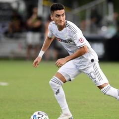 Ajax eyeing LAFC midfielder Eduard Atuesta