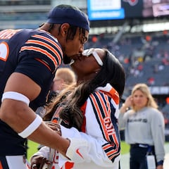 Simone Biles’ husband can’t get enough of her vacation bikini photos