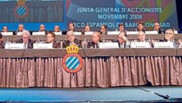 <b>AHÍ SE DECIDIRÁ. </b>La reunión del Consejo del próximo martes podría fijar la fecha de la próxima Junta General de Accionistas, presumiblemente para noviembre.