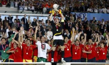 Spain lifted the trophy in the joint hosted Austrian-Switzerland competition in 2008
