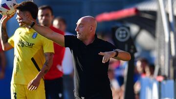 Calero debutó dejando la portería a cero.