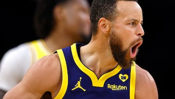 LOS ANGELES, CALIFORNIA - APRIL 09: Stephen Curry #30 of the Golden State Warriors reacts after making a three-point shot against the Los Angeles Lakers in the first half at Crypto.com Arena on April 09, 2024 in Los Angeles, California. NOTE TO USER: User expressly acknowledges and agrees that, by downloading and/or using this photograph, user is consenting to the terms and conditions of the Getty Images License Agreement. Ronald Martinez/Getty Images/AFP (Photo by RONALD MARTINEZ / GETTY IMAGES NORTH AMERICA / Getty Images via AFP)