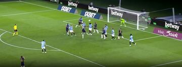 Con este cabezazo decidi¨® el partido Bellingham.