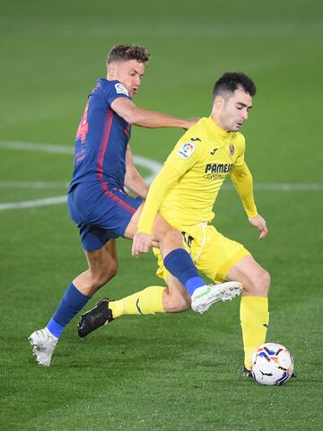 Trigueros y Marcos Llorente.