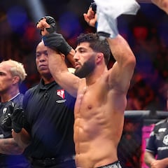 Tsarukyan, indignado con la subida de Pimblett en el ranking