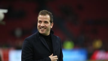 Rafael van Der Vaart, antes de un partido de Eredivisie.