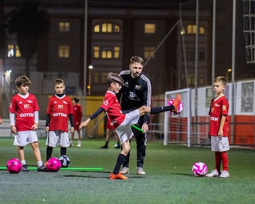 Otro momento del campus de Samu Castillejo