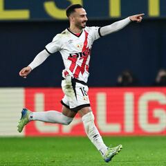 Álvaro se cita con la historia