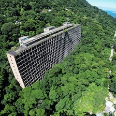 El ‘Hotel Esqueleto’ situado en el centro de ninguna parte que Estados Unidos intentó rescatar sin éxito