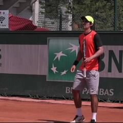 Peralta hizo historia y avanzó a cuartos en Roland Garros