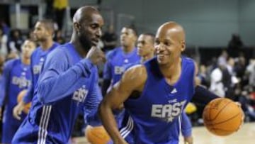 Kevin Garnett y Ray Allen, durante un entrenamiento del All Star de 2011 en Los &Aacute;ngeles.