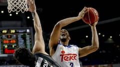 El Palacio vibra con Llull y Carroll; Ayón, el de más minutos