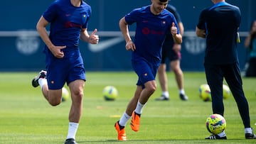 28/04/23 FC BARCELONA ENTRENAMIENTO 
PEDRI 
 