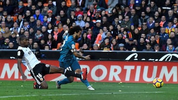 VALENCIA, SPAIN - JANUARY 27: Marcelo of Real Madrid scores his sides third goal during the La Liga match between Valencia and Real Madrid at Estadio Mestalla on January 27, 2018 in Valencia, Spain. (Photo by David Ramos/Getty Images)
