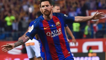 Barcelona&#039;s Argentinian forward Lionel Messi celebrates after scoring the opener during the Spanish Copa del Rey (King&#039;s Cup) final football match FC Barcelona vs Deportivo Alaves at the Vicente Calderon stadium in Madrid on May 27, 2017. / AFP PHOTO / Josep LAGO  ALEGRIA 
 PUBLICADA 09/06/17 NA MA32 1COL