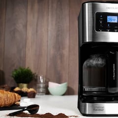 Tu café, siempre a punto con esta cafetera programable y digital, de oferta en Cecotec