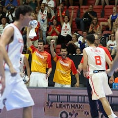 España gana a Israel y se medirá a Hungría en octavos