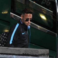 Neymar incluido en la lista para el Clásico ante el Madrid